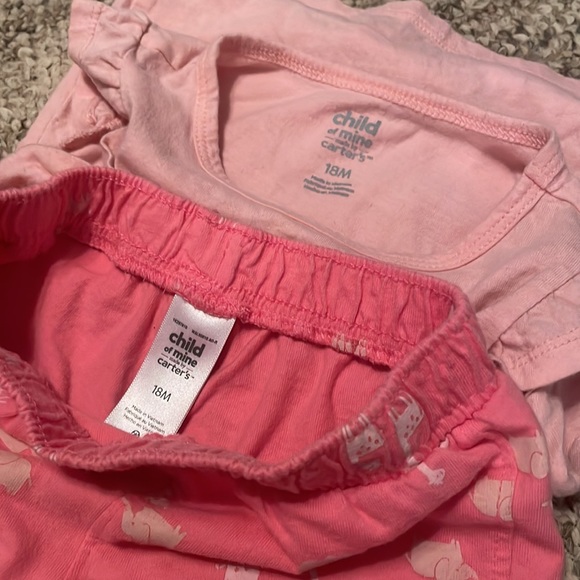 Baby girl 18 month bundle with size 4 croc-like shoe - Picture 8 of 11